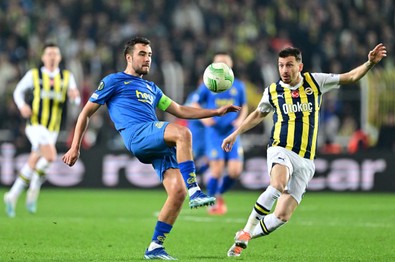 Fenerbahçe’de İsmail Kartal’ın prensi sakatlandı! Maçın ardından kötü haberi de verdi! Trabzonspor maçında yok: “İyi değilim” - Resim : 1