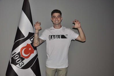Beşiktaş büyük umutlarla transfer etmişti! Hayal kırıklığı yaratan genç yıldız kiralandı! İşte yeni takımı - Resim : 1