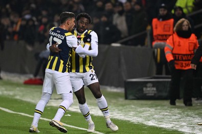 Nordsjælland maçında taraftarlarla tartışmıştı! İrfan Can Kahveci’nin temsilcisi gerçeği anlattı! Olayın aslı bambaşkaymış - Resim : 2