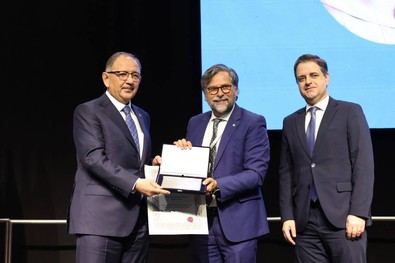 Sıfır atık projesi ödüllendirildi! Ödülü, Çevre, Şehircilik ve İklim Değişikliği Bakanı aldı! - Resim : 1