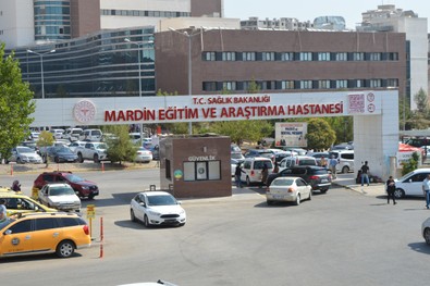 Mardin'de feci olay! Otelin 4'üncü kat balkonundan düştü! Daha 3 yaşındaydı! Hayatını kaybetti! - Resim : 1