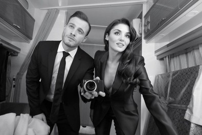 Hande Erçel süper mini elbisesiyle beğeni topladı! - Resim : 1