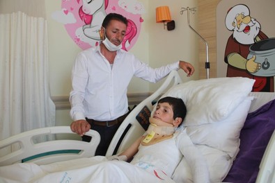 Toprağa gömülen çocuk hayata döndü! - Resim : 2