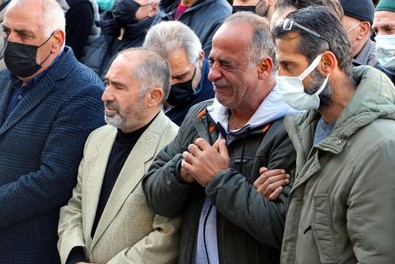 Samuray kılıcıyla öldürülen Başak, Ankara'da son yolculuğuna uğurlandı... - Resim : 1