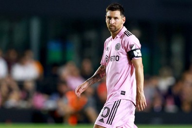 Messi evi Barcelona’ya geri dönecek mi? Beklenen kararını verdi - Resim : 1