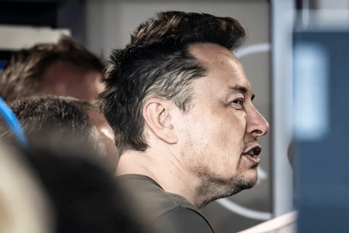 Elon Musk’un hayatı film oluyor! Yönetmen koltuğunda ünlü bir isim oturacak - Resim : 1