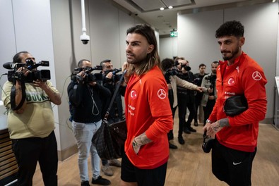 A Milli Takım, Almanya maçı için Berlin’e gitti - Resim : 2