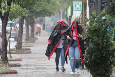 Kurak geçen 2023 yazının ardından Aydın yağmura doydu - Resim : 1