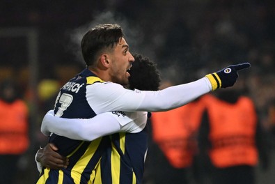 Nordsjælland maçında taraftarlarla tartışmıştı! İrfan Can Kahveci’nin temsilcisi gerçeği anlattı! Olayın aslı bambaşkaymış - Resim : 1