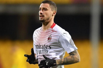 Fenerbahçe'de yılan hikayesine dönen transfer bitti! 3.5 M € karşılığında 3 yıllık sözleşme. İsmail Kartal'ın kanayan yarasını kapatacak - Resim : 1