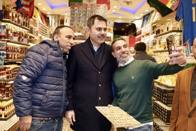 AK Parti İBB Başkan adayı Murat Kurum: Her yerde riskli binaların dönüşümünü sağlayacağız - Resim : 1