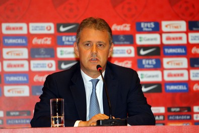 TFF başkanlığı için 2 aday öne çıktı! Biri çok adaylı, diğeri tek adaylı seçim istiyor - Resim : 1