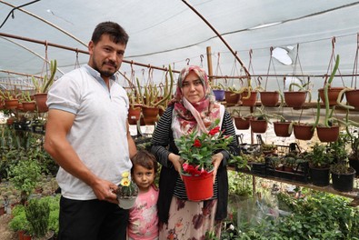 Bir dal çiçek istediler bunu fırsata çevirdi! Sadece hobi olarak başlamıştı şimdi patron oldu - Resim : 1