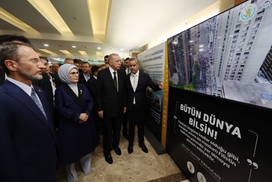 Cumhurbaşkanı Recep Tayyip Erdoğan, Kızılcahamam Kampı'nda “Filistin” sergisini gezdi - Resim : 2