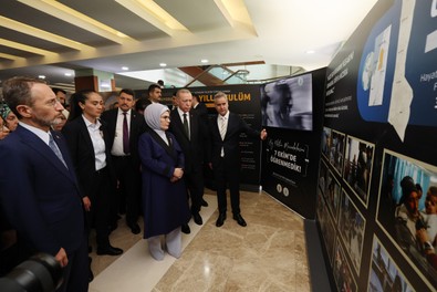 Cumhurbaşkanı Recep Tayyip Erdoğan, Kızılcahamam Kampı'nda “Filistin” sergisini gezdi - Resim : 1