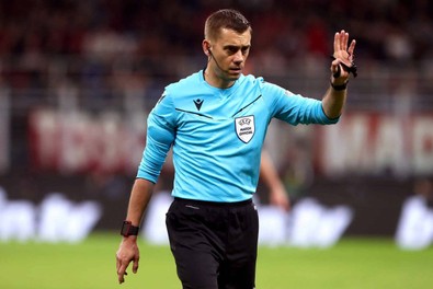 Futbolsever ekran başına! EURO 2024’ün açılış maçını yönetecek hakem açıklandı - Resim : 1