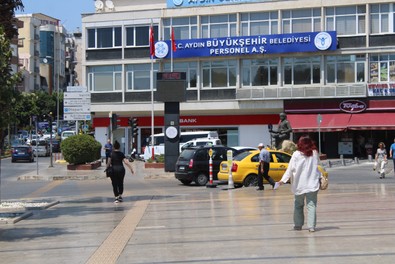 Türkiye'nin en sıcak illerinden birinde termometre çıldırdı! Mevsim normallerinin üzerinde seyreden sıcaklık hakkında yetkililerden uyarı geldi - Resim : 2