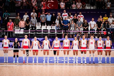 Filenin Sultanları, Çin’i devirip tarih yazdı! Santarelli hedef büyüttü - Resim : 2