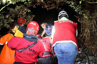Kayseri’de sel ve heyelan: 40 kişi kurtarıldı, 1 kişi kayıp - Resim : 1