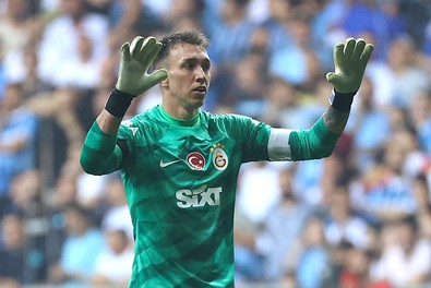 Galatasaray’da Young Boys rövanşı öncesi Fernando Muslera gelişmesi! - Resim : 1