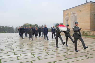 ASELSAN heyeti Anıtkabir’i ziyaret etti - Resim : 1