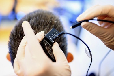 Bilim dünyasında çığır açacak gelişme! Düşünceyi konuşmaya çeviren cihaz geliştirildi - Resim : 1