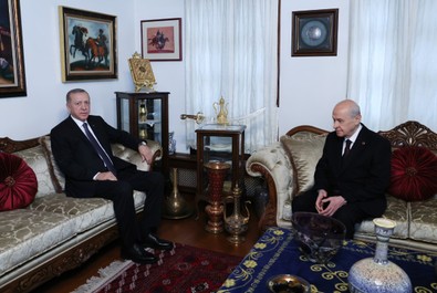 Cumhurbaşkanı Erdoğan ile MHP lideri Bahçeli arasında sürpriz görüşme - Resim : 2