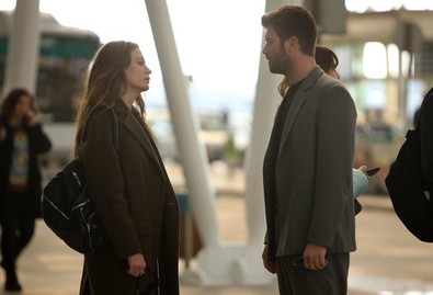 Kıvanç Tatlıtuğ ile Serenay Sarıkaya uyumu mest etti! Aile dizisi ne zaman başlıyor? - Resim : 1