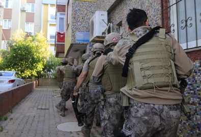 Sosyal medya üzerinden uyuşturucu satışına eş zamanlı şafak operasyonu yapıldı! - Resim : 1
