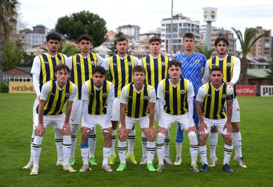 Son dakika | Fenerbahçe U19 Takımı ve Ali Koç, Süper Kupa için Şanlıurfa’ya geldi - Resim : 1