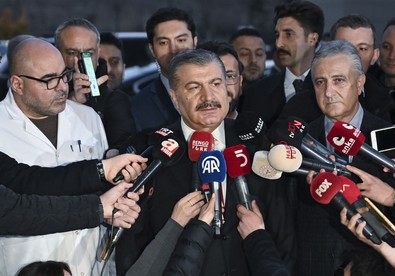 TBMM'de fenalaşarak yere yığılmıştı! Hasan Bitmez'in sağlık durumu nasıl? Bakan Koca ve Karamollaoğlu'ndan açıklama geldi - Resim : 1