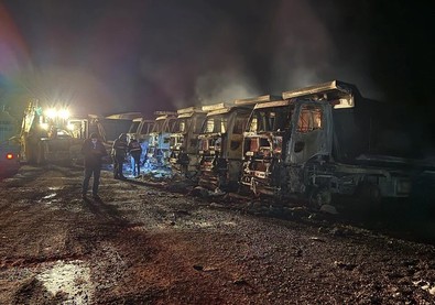 Tokat'ta taş ocağında yangın: 8 kamyon kül oldu - Resim : 1