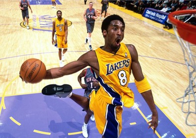 Kobe Bryant'ın çaylak sezonunda giydiği forma 2,735 milyon dolara satıldı - Resim : 1