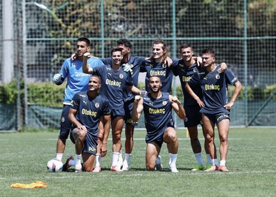 Şampiyonlar Ligi’nde kritik maç! Fenerbahçe, play-off turuna kalmak için Lille ile karşılaşacak! Mourinho ve öğrencileri için 2 ihtimal var! - Resim : 1
