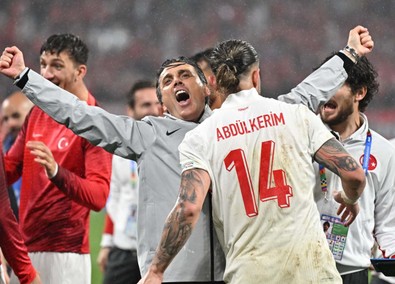 A Milli Takım teknik direktörü Montella, İtalyan basınına EURO 2024’ü değerlendirdi! O maç için itirafı olay oldu: “Bu leke kariyerime ağır geliyordu” - Resim : 1