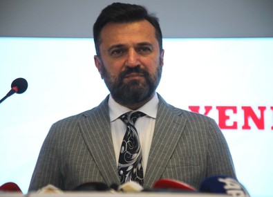 Bülent Uygun, Sivasspor’a imzayı attı! ‘Mutlaka yapılacak’ dedi, transfer sayısını açıkladı! - Resim : 1