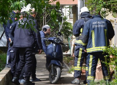 Antalya hareketli saatler! Babasına kızıp evi yaktı; 'Yansın evi, barkı" dedi - Resim : 1