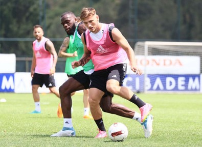 Beşiktaş ara vermedi! Tirana maçının rövanşı için hazırlıklar başladı - Resim : 1