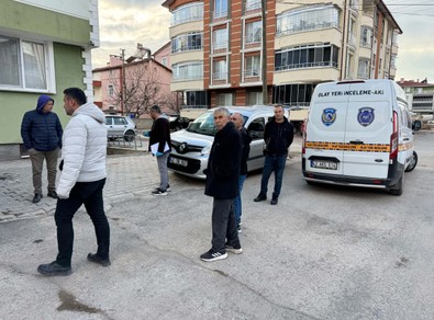 Konya'da korkunç olay! Banyoda öldürülmüş halde bulundu: 3 arkadaşı tutuklandı - Resim : 1