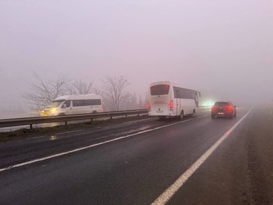 Tekirdağ Süleymanpaşa'da yoğun sis etkili oldu - Resim : 1