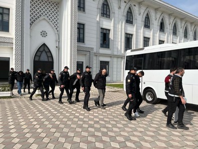 Kocaeli'de kendisine borcu olan kişiyi arkadaşlarıyla kaçırıp 2 gün boyunca dehşeyi yaşattı! - Resim : 1