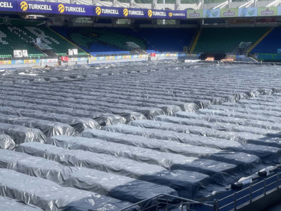 Kötü görüntüsü dikkat çekmişti! Rizespor, stadyum zeminini yeniliyor! Maliyeti belli oldu - Resim : 2