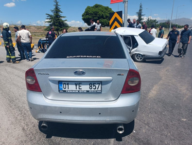 Van'da korkutan trafik kazası! 14 kişi yaralandı! - Resim : 1