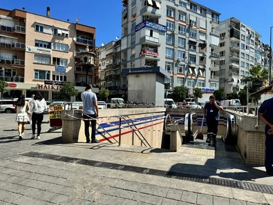 İzmir'de metro istasyonunda korkunç kaza! Çok sayıda yaralı var - Resim : 2