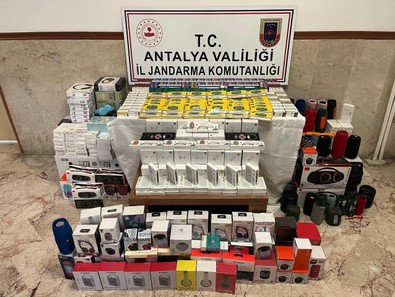 Markete jandarma baskını! 2 kişiyle ilgili adli işlem başlatıldı! - Resim : 1
