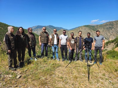 Erzurum'da çalışmalar resmi olarak başladı. Dağ, tepe geze geze doğanın nadir canlılarını tek tek bulup sayacaklar - Resim : 1