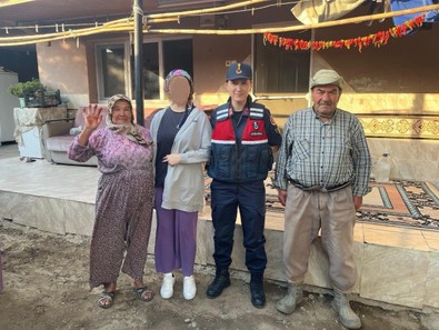 1 yıldır kayıptı! Jandarma ekipleri tarafından bulundu! - Resim : 1