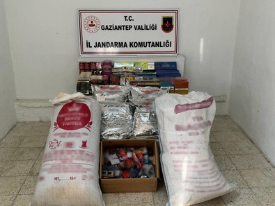 Gaziantep'te kaçakçılıkla mücadele: 710 bin TL'lik kaçak malzeme ele geçirildi - Resim : 1