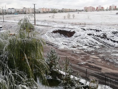 Erzurum kent merkezi, gece saatlerinde beyaza boyandı - Resim : 2