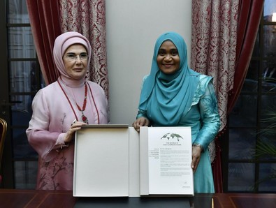Emine Erdoğan, Sajidha Mohamed ile görüştü - Resim : 1